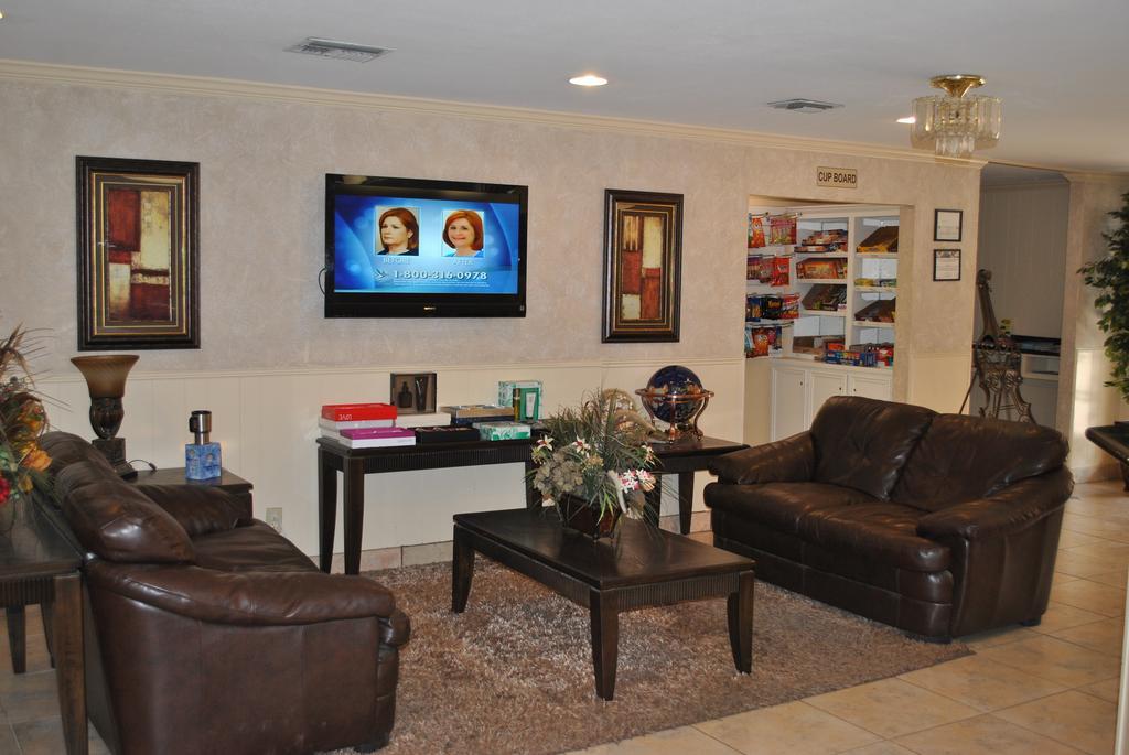 Executive Inn Brookshire Esterno foto