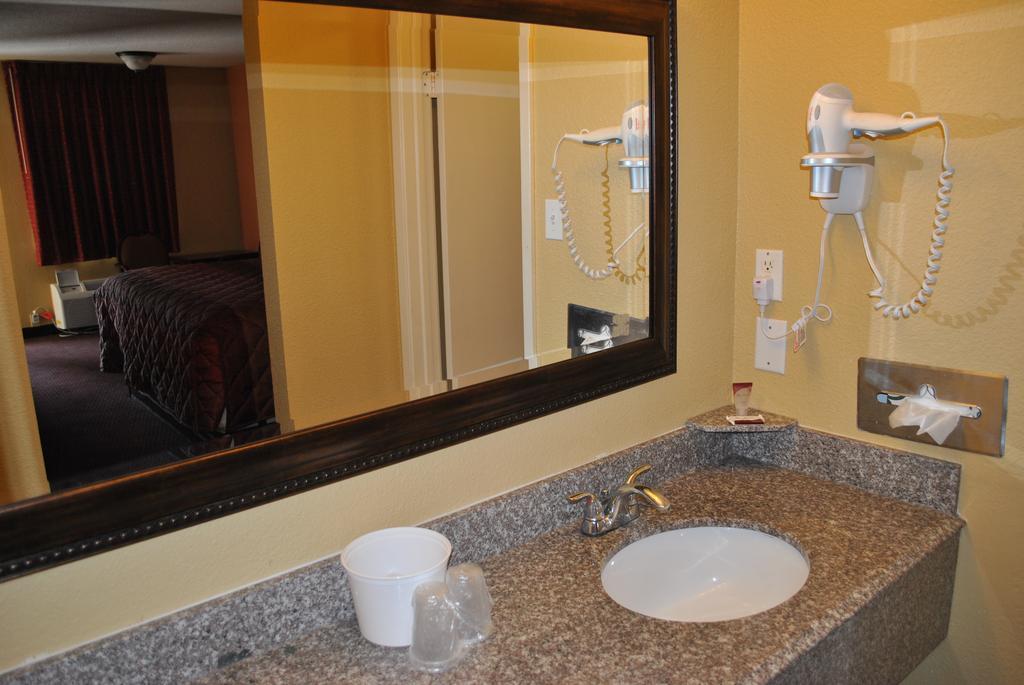 Executive Inn Brookshire Camera foto