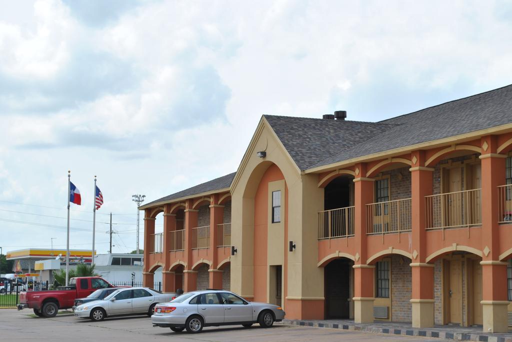 Executive Inn Brookshire Esterno foto